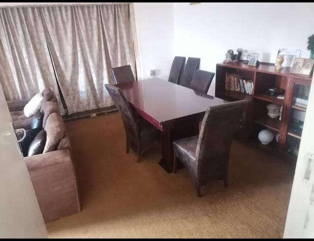 3 BEDROOM HOUSE FOR SALE IN KENSINGTON